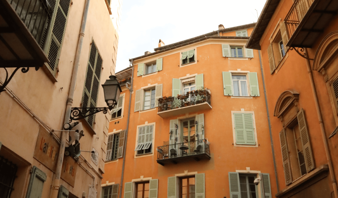 Nice village - @lucie_ben