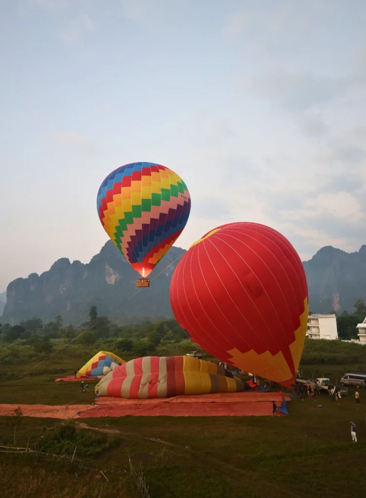Vang Vieng - Montgolfières
