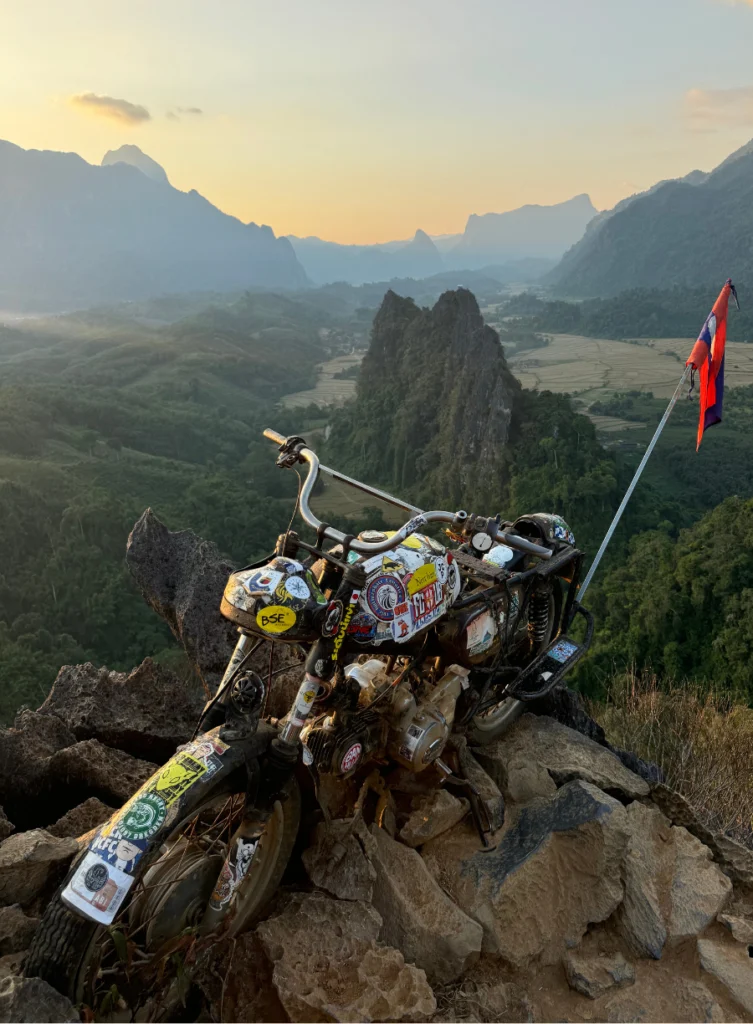 Nam Xay, Vang Vieng