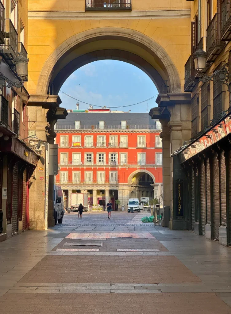 Visiter Madrid, Plaza Major
